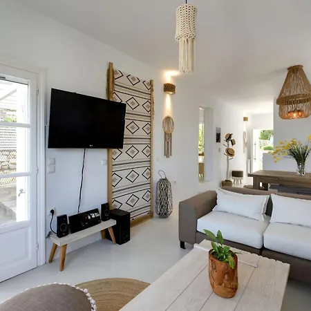 Executive Paros 4 Bedrooms Island Spirit Amazing Sea Views&private Pool Ampelas Villa *